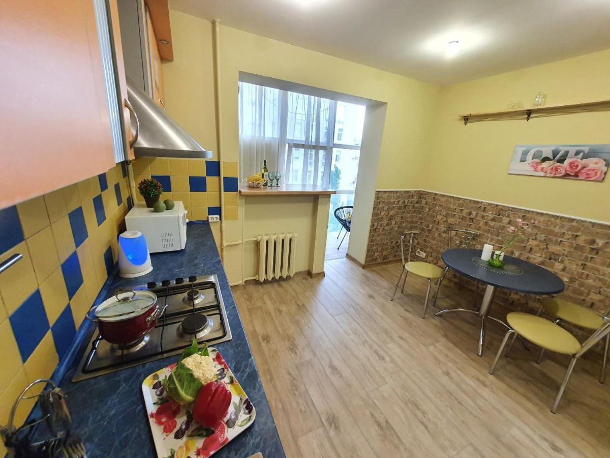 Inn Home Apartments-Olimpiysky Stadium Area Kiev Luaran gambar